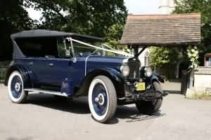 Maude - One of our fantastic Wedding Cars